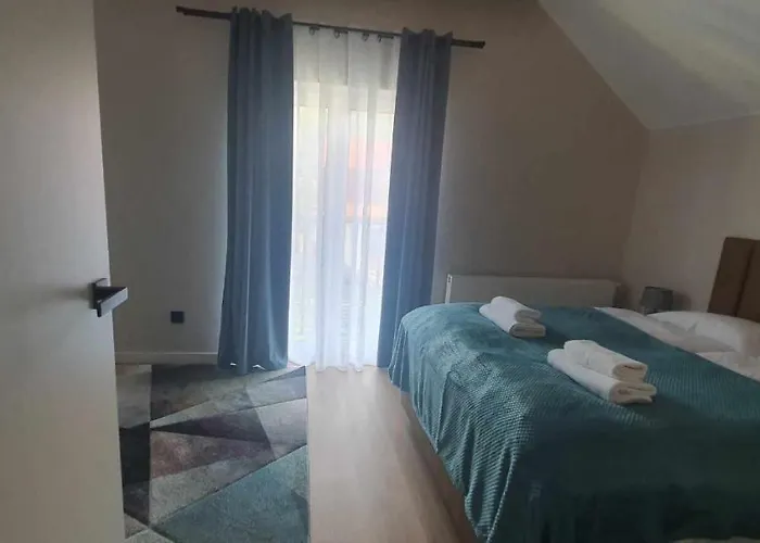 Przy Kasztanowej * שצ'צ'ירק